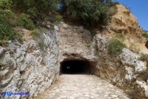 La vecchia galleria di Cala Gonone: ingresso lato est