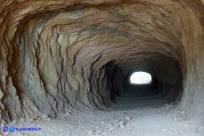 La vecchia galleria di Cala Gonone: interno