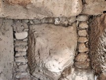 Nuraghe Arrubiu: Feritoie tamponate