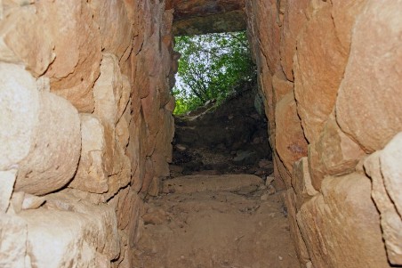 Tempio a pozzo Su Presoni: Vano-scala visto dall'interno