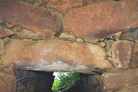 Tempio a pozzo Su Presoni: Muratura interna del pozzo